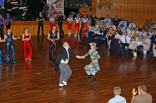 img_1286466308_290.jpg  