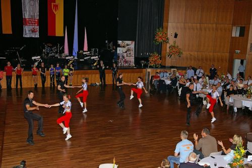 img_1286466315_377.jpg  