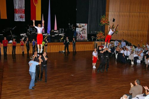 img_1286466316_827.jpg  