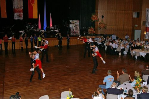 img_1286466318_865.jpg  