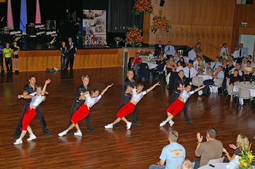 img_1286466322_161.jpg  