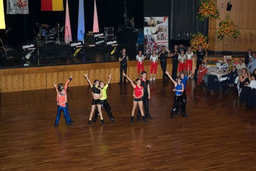 img_1286466335_717.jpg  
