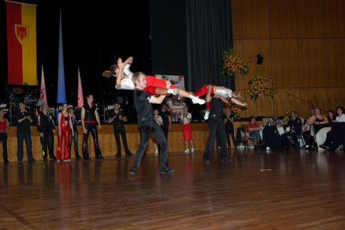 img_1286466353_383.jpg  