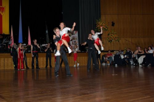 img_1286466354_747.jpg  