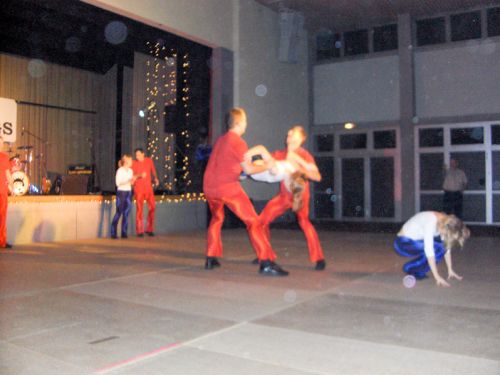 img_1286438308_160.jpg  