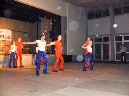 img_1286438308_850.jpg  