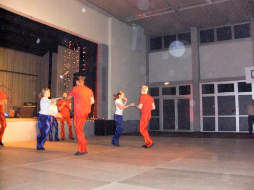 img_1286438309_93.jpg  