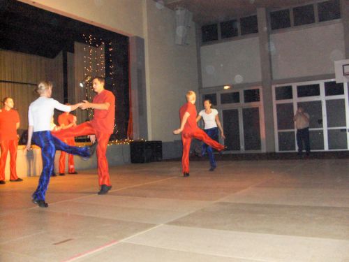img_1286438309_982.jpg  