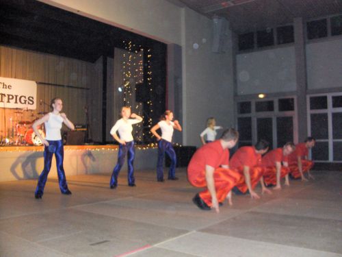 img_1286438310_411.jpg  