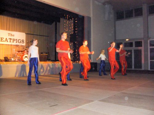 img_1286438310_607.jpg  