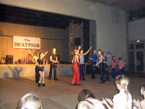 img_1286438311_507.jpg  