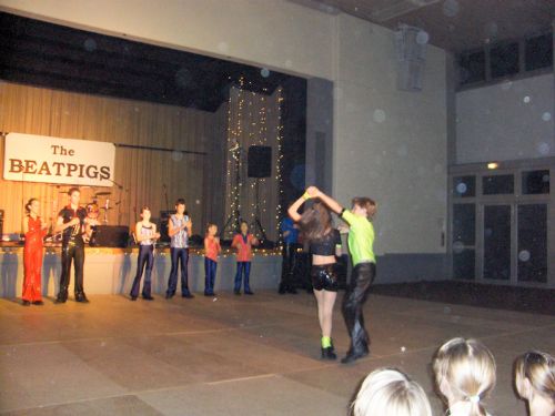 img_1286438315_88.jpg  