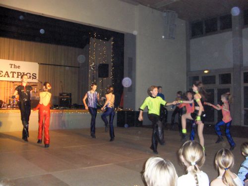 img_1286438317_284.jpg  