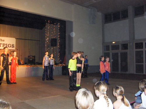 img_1286438318_727.jpg  