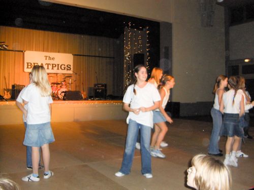 img_1286438318_769.jpg  